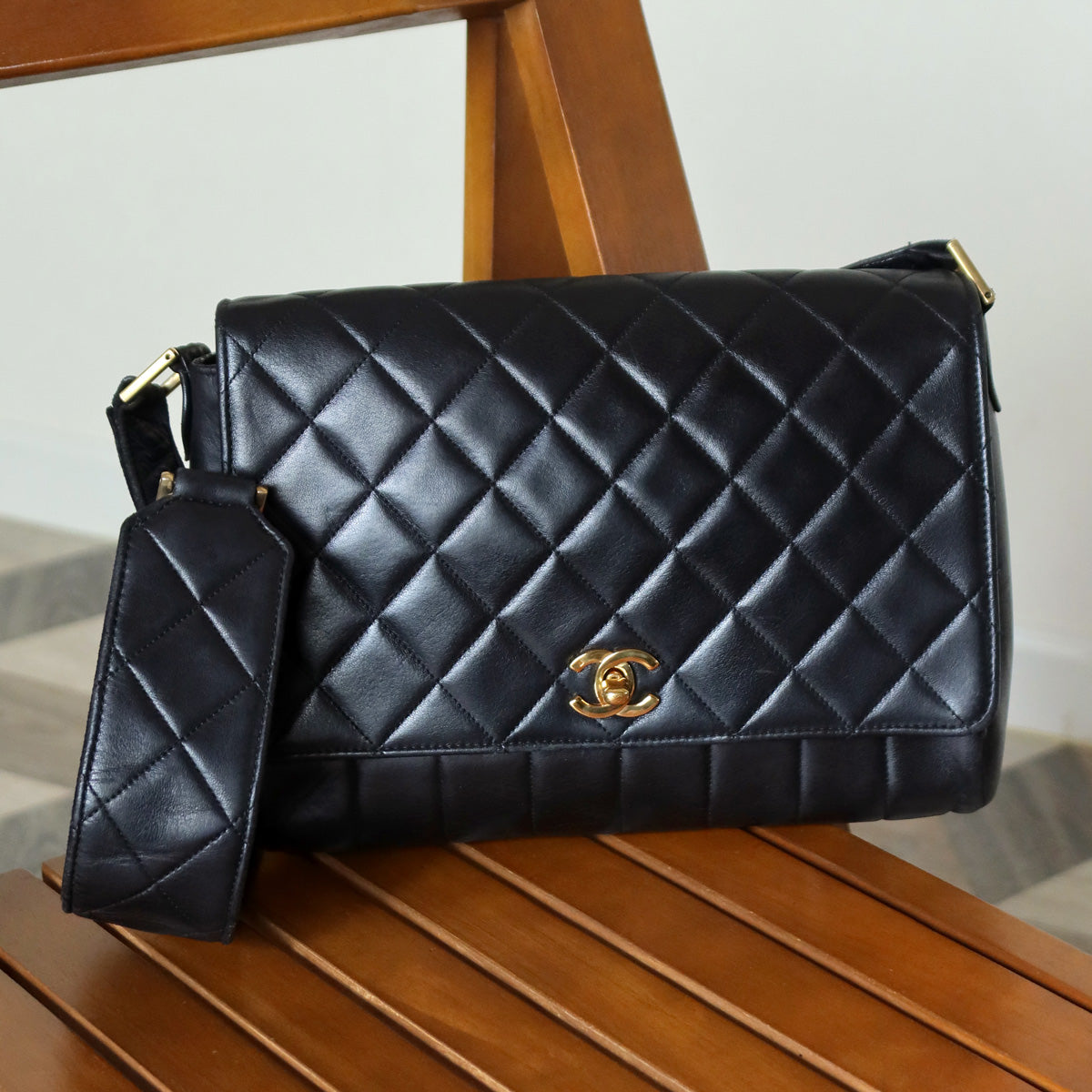 Rare Chanel Vintage Black Lambskin CC Turn Lock Double Quilted Shoulder Bag
