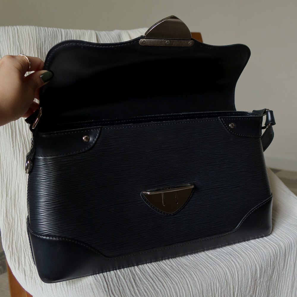 Louis Vuitton Vinage Black Epi Leather Beverly Trunk Shoulder Bag