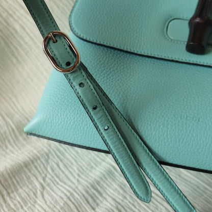 Rare Gucci Vintage Bamboo Turn lock Blue Leather Small 2way Daily Crossbody Bag 2