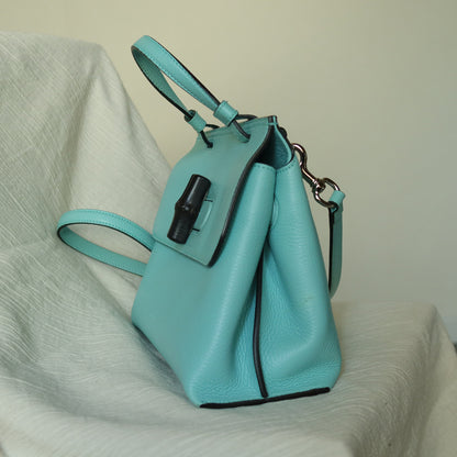 Rare Gucci Vintage Bamboo Turn lock Blue Leather Small 2way Daily Crossbody Bag 2