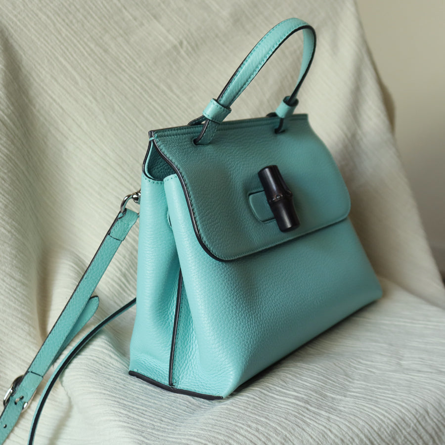 Rare Gucci Vintage Bamboo Turn lock Blue Leather Small 2way Daily Crossbody Bag 2
