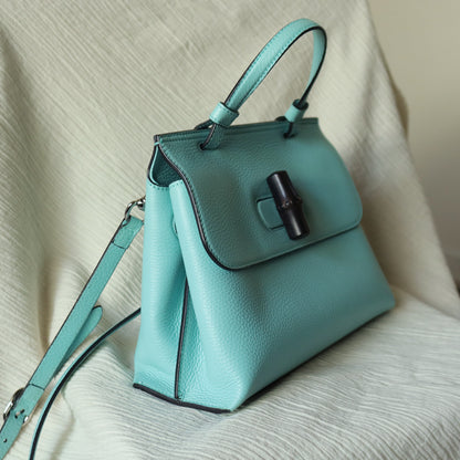 Rare Gucci Vintage Bamboo Turn lock Blue Leather Small 2way Daily Crossbody Bag 2