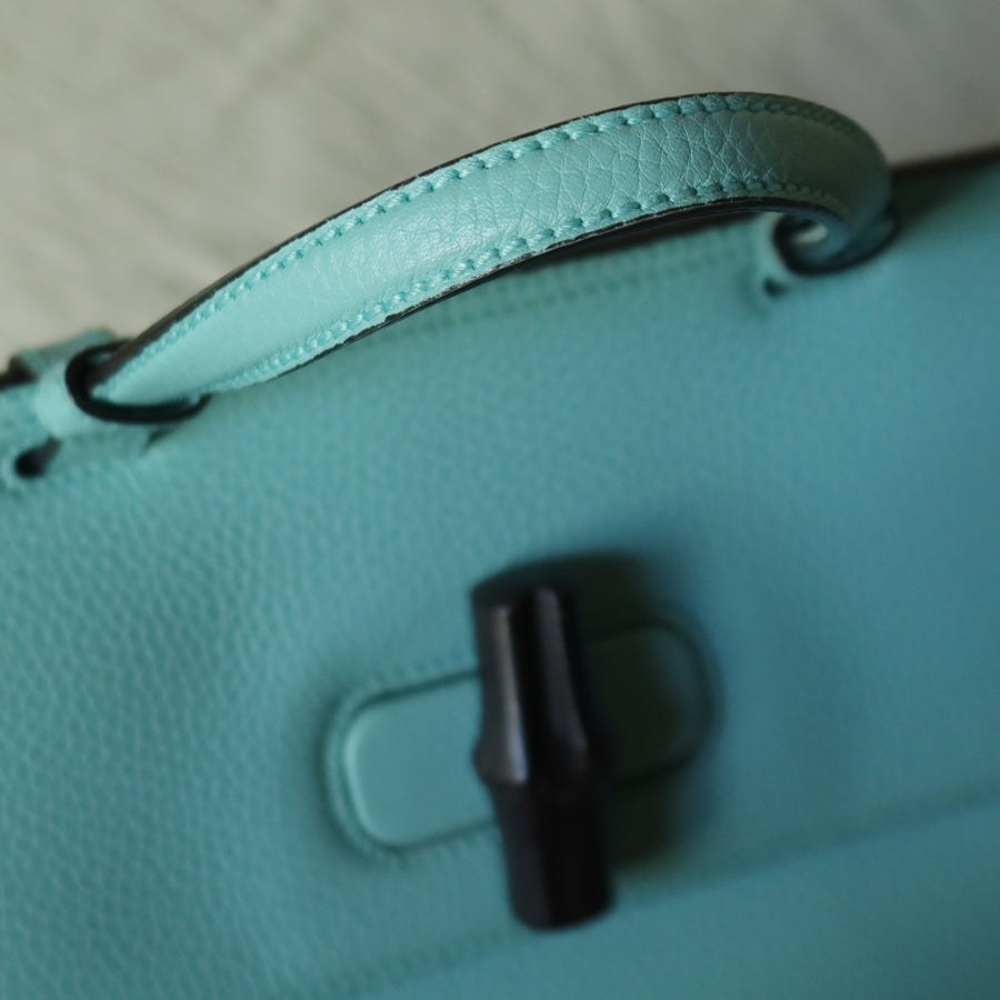 Rare Gucci Vintage Bamboo Turn lock Blue Leather Small 2way Daily Crossbody Bag 2