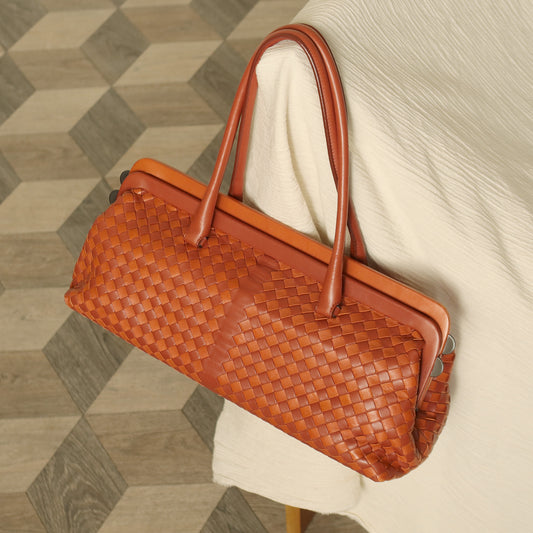 Bottega Veneta Vintage Coral Orange Intrecciato Kiss Lock East West Shoulder Bag