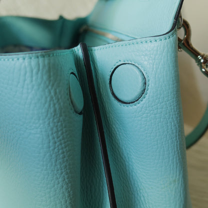 Rare Gucci Vintage Bamboo Turn lock Blue Leather Small 2way Daily Crossbody Bag 2