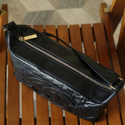 Chanel Vintage Black Quilted Chocolate Bar CC Mark Shoulder Bag Small 3