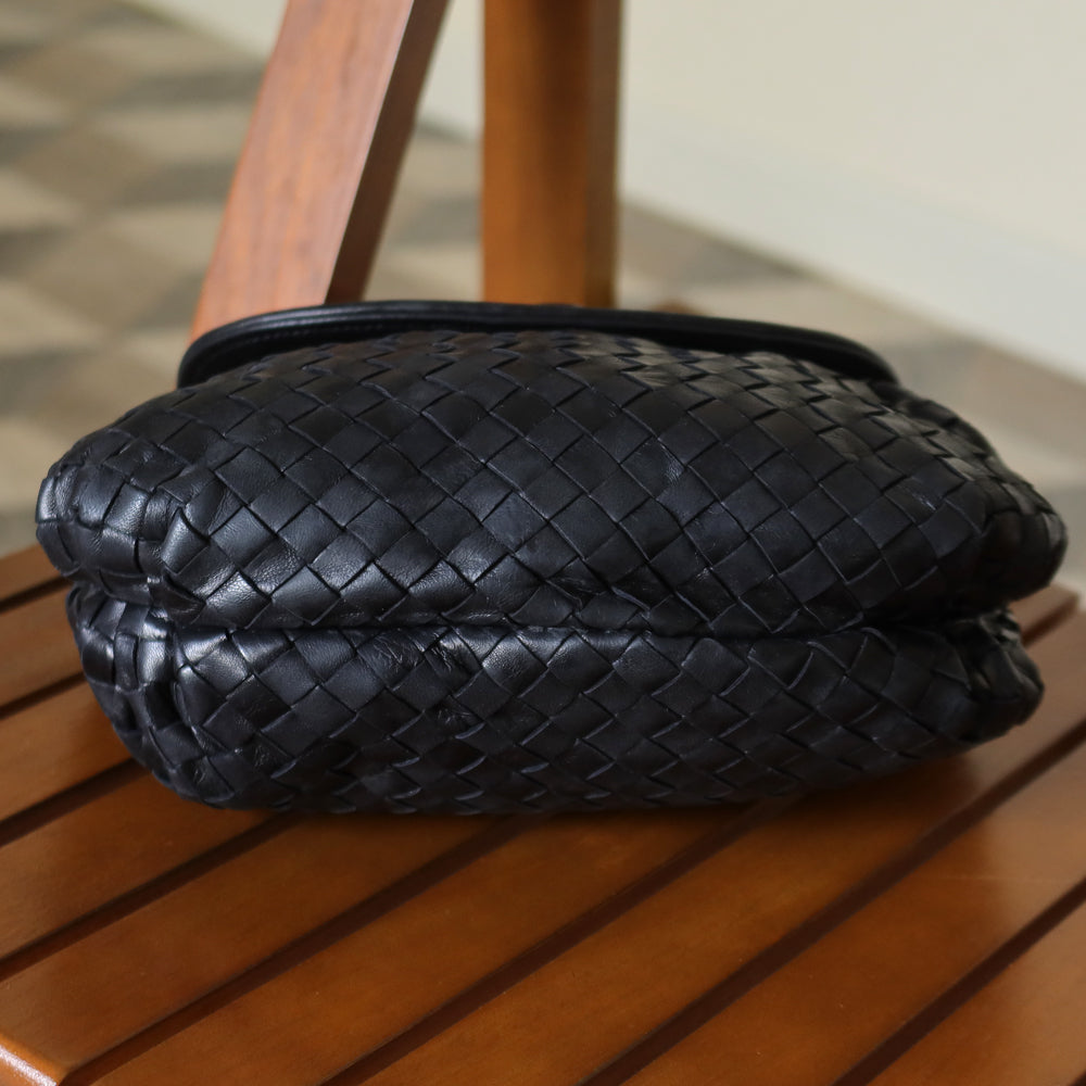 Bottega Veneta Vintage Black Intrecciato Weave Turn Lock Hand Bag M