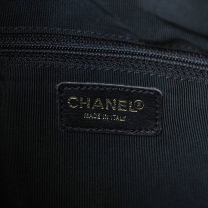 Chanel Vintage Black Quilted Chocolate Bar CC Mark Shoulder Bag Small 3