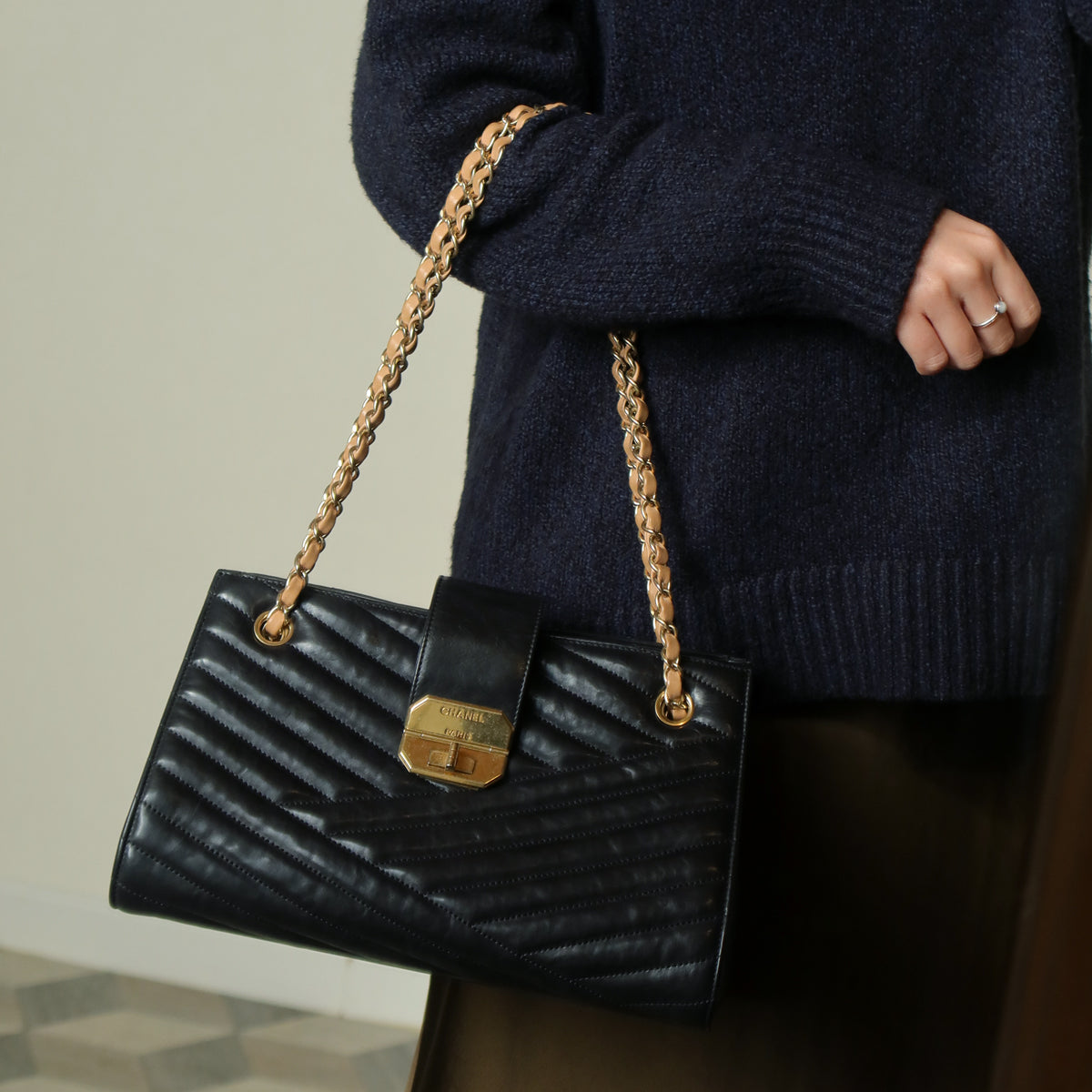Chanel Vintage Black Lambskin 2.55 Chevron Gabrielle 2way Shoulder Bag
