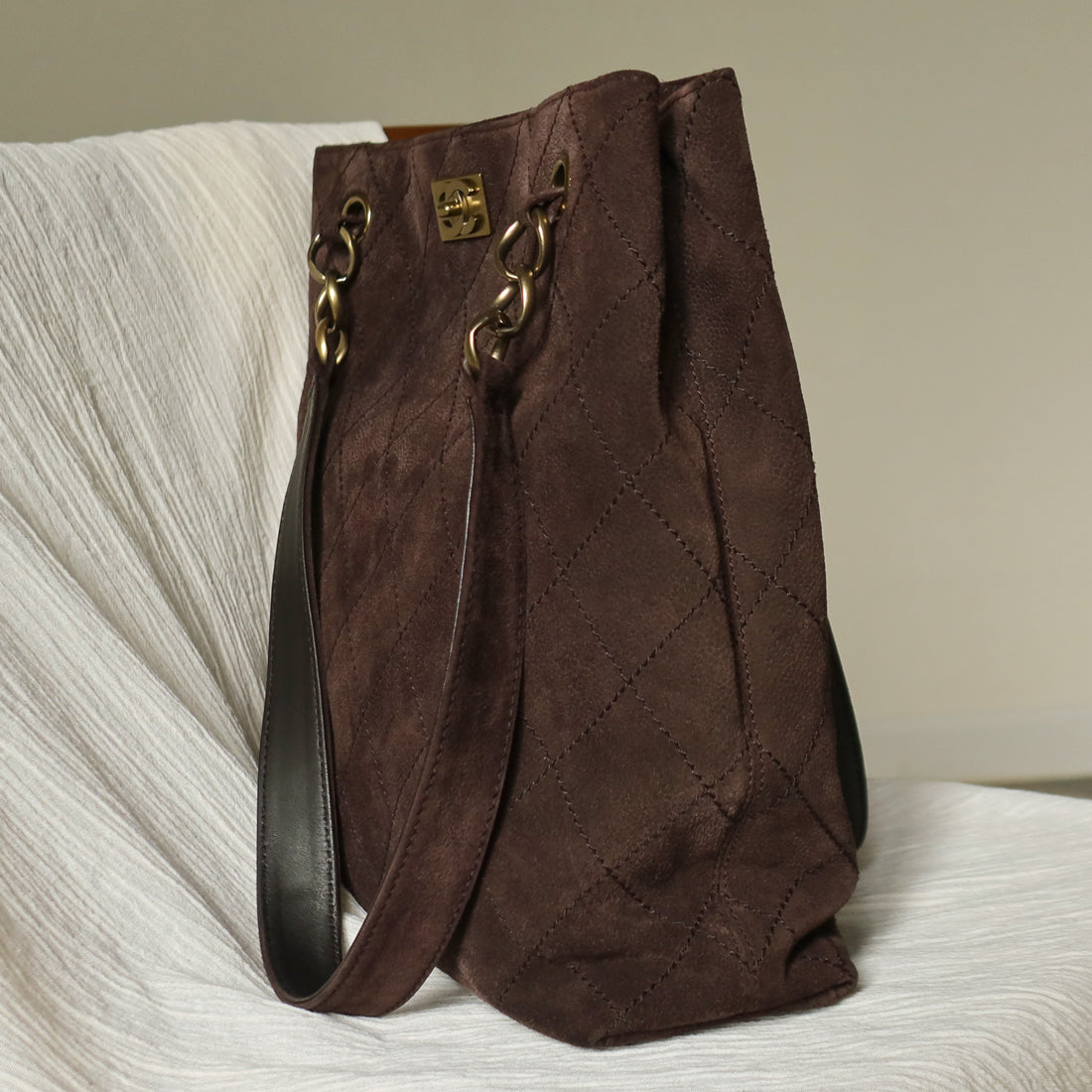 Chanel Vintage Dark Brown Quilted CC Turn lock Matelasse Shoulder Tote Bag