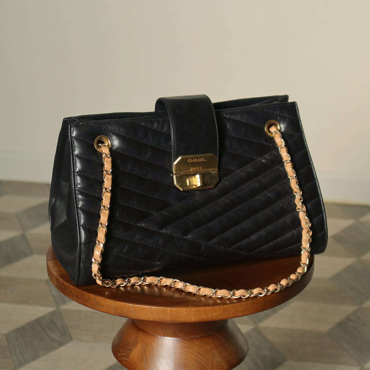 Chanel Vintage Black Lambskin 2.55 Chevron Gabrielle 2way Shoulder Bag