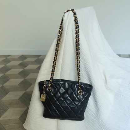 Vintage Chanel Black Lambskin Diamond Quilted CC charm Basket style Shoulder Bag