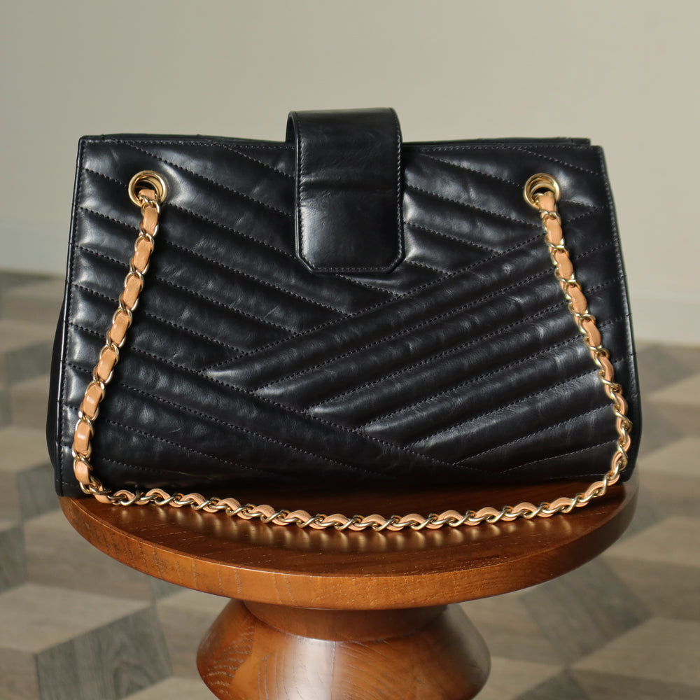 Chanel Vintage Black Lambskin 2.55 Chevron Gabrielle 2way Shoulder Bag