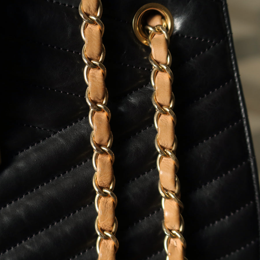 Chanel Vintage Black Lambskin 2.55 Chevron Gabrielle 2way Shoulder Bag