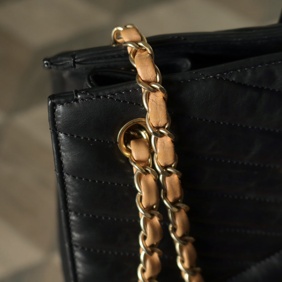 Chanel Vintage Black Lambskin 2.55 Chevron Gabrielle 2way Shoulder Bag