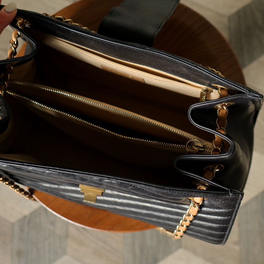 Chanel Vintage Black Lambskin 2.55 Chevron Gabrielle 2way Shoulder Bag