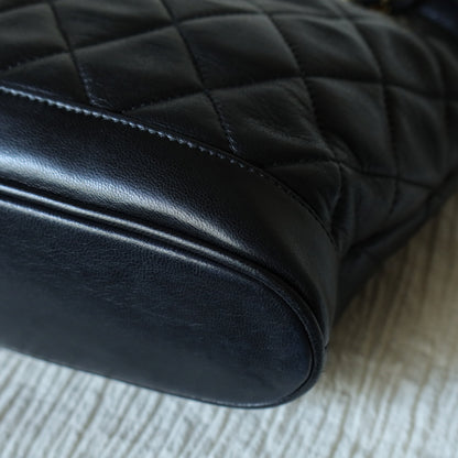 Vintage Chanel Black Lambskin Diamond Quilted CC charm Basket style Shoulder Bag