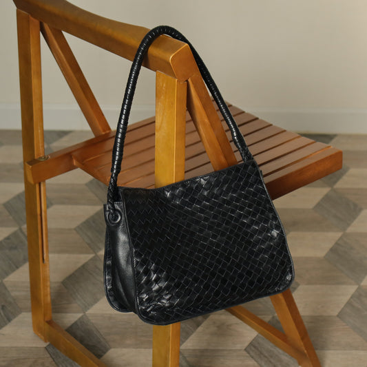 Bottega Veneta Vintage Black Intrecciato Ring Braided Strap Shoulder Bag