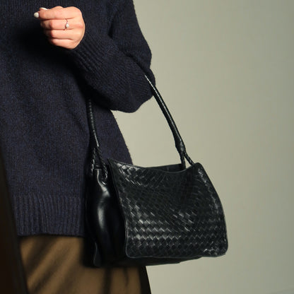 Bottega Veneta Vintage Black Intrecciato Ring Braided Strap Shoulder Bag