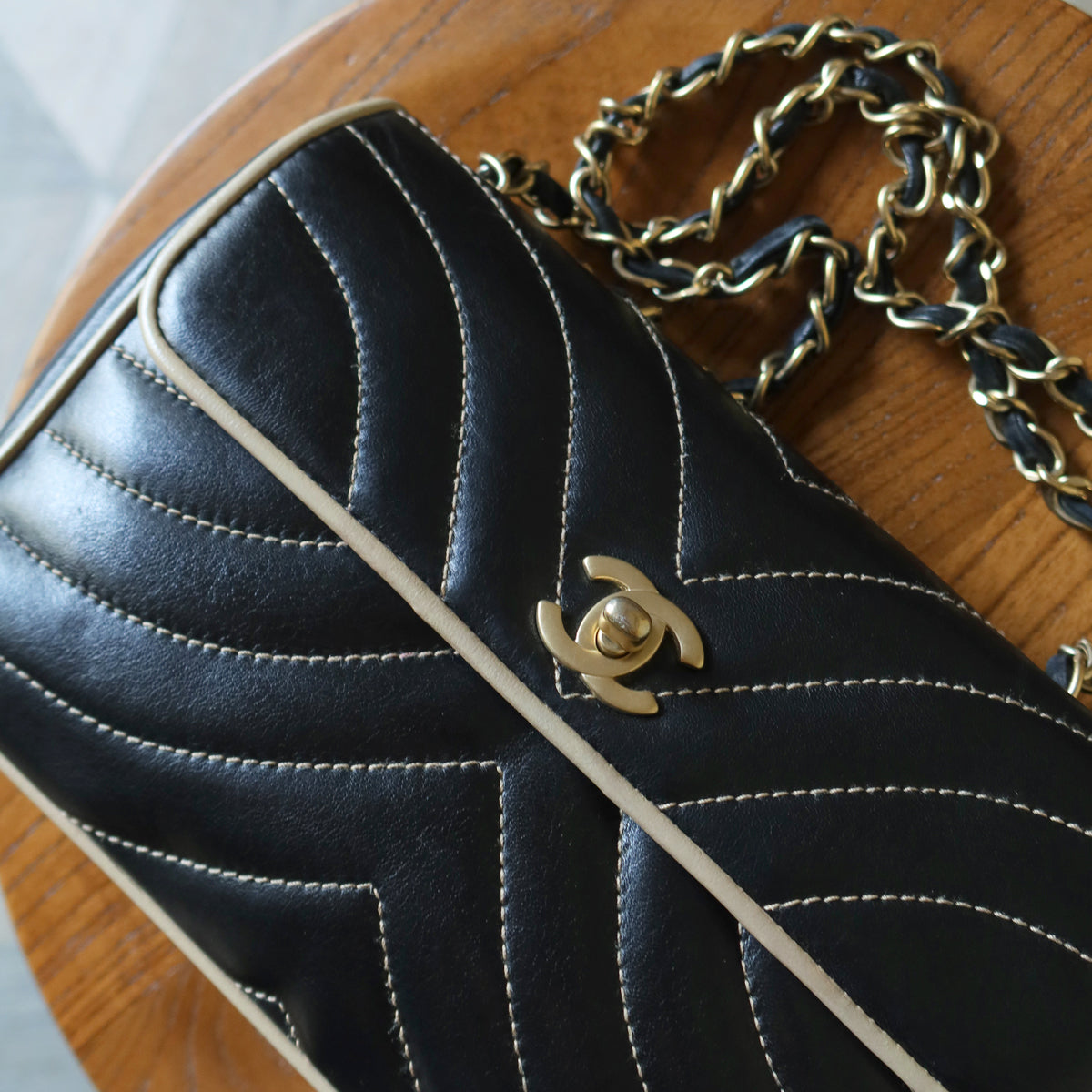 Vintage Chanel Two Tone Chervon wave stitching CC Turn lock Classic Flap Bag