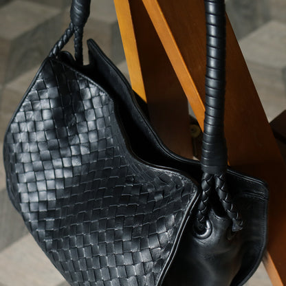 Bottega Veneta Vintage Black Intrecciato Ring Braided Strap Shoulder Bag