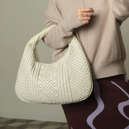 Bottega Veneta Vintage White Navy stitching Intrecciato Veneta Hobo Shoulder Bag