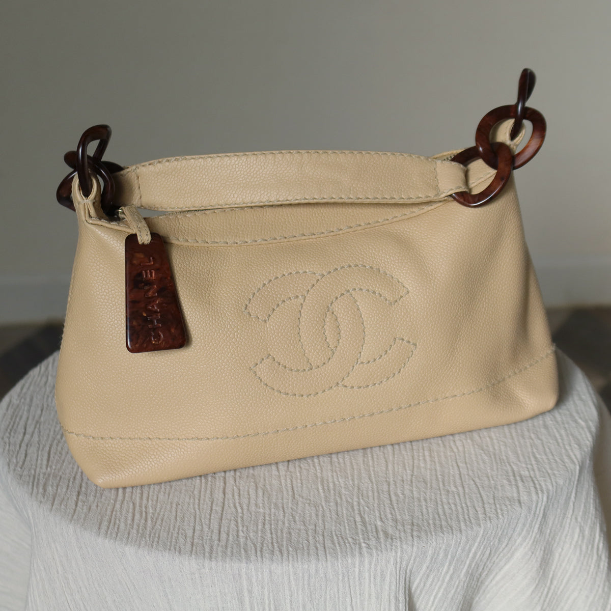 Chanel Vintage Beige Caviar Leather Coco Mark Hobo Shoulder Bag