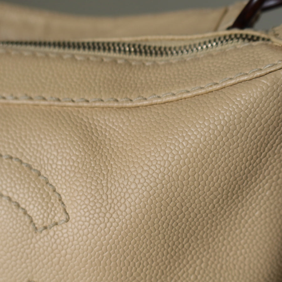 Chanel Vintage Beige Caviar Leather Coco Mark Hobo Shoulder Bag