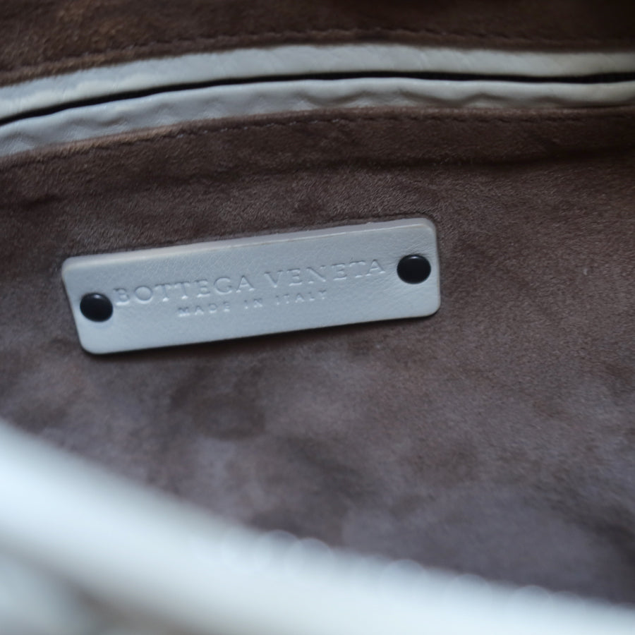 Bottega Veneta Vintage White Navy stitching Intrecciato Veneta Hobo Shoulder Bag