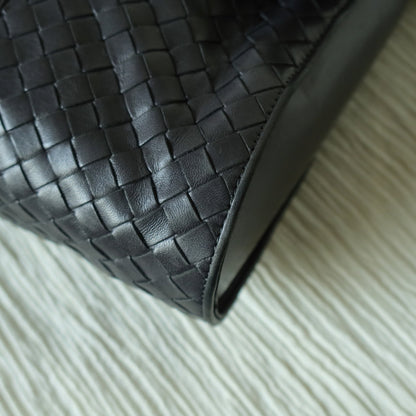 Bottega Veneta Vintage Dusty Navy Intrecciato Leather Turn Lock 2way Flap Bag