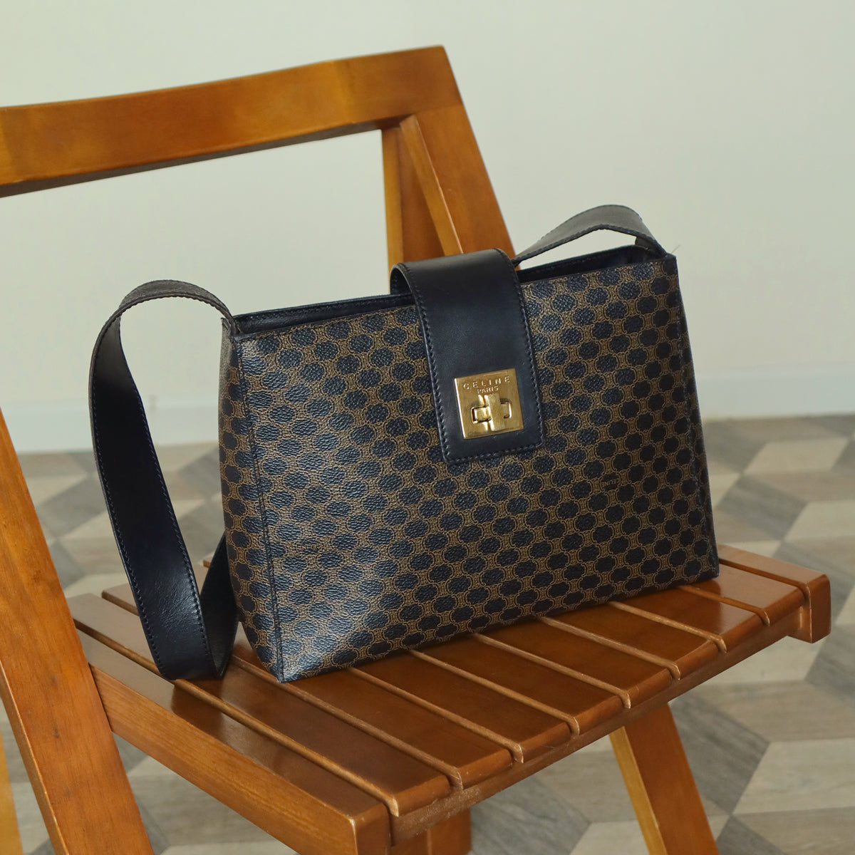 Celine Vintage Black Brown Macadam Triomphe Turn Lock Shoulder Bag
