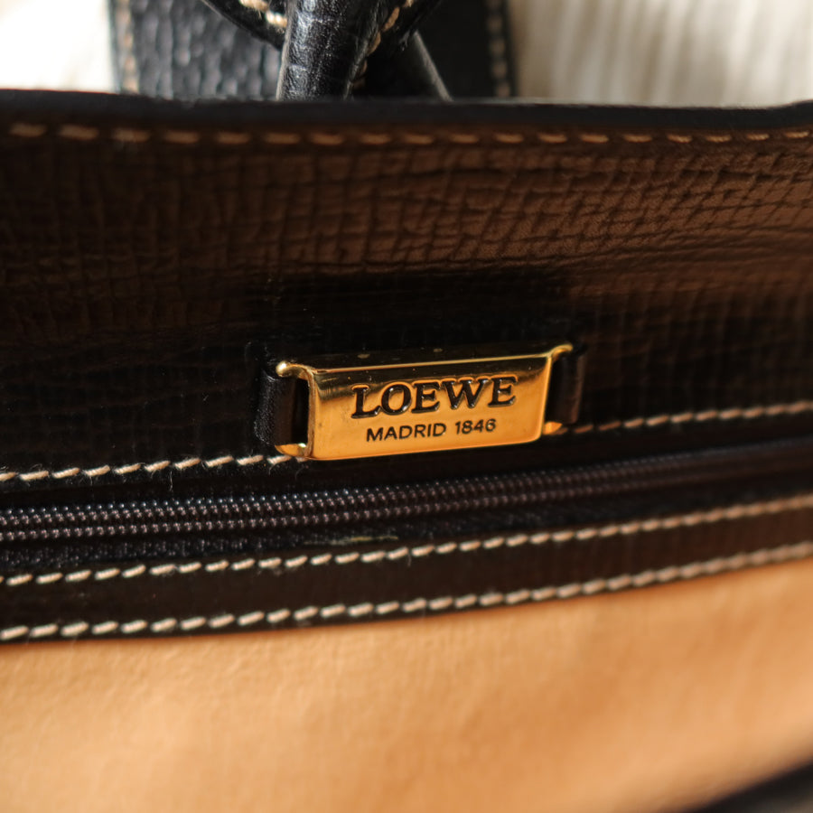 Loewe Vintage Black Grained Leather Twisted Knot Clutch Bag