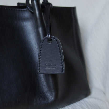 Gucci Vintage Black Leather Daily Tote Shoulder Bag with Gucci Charm M