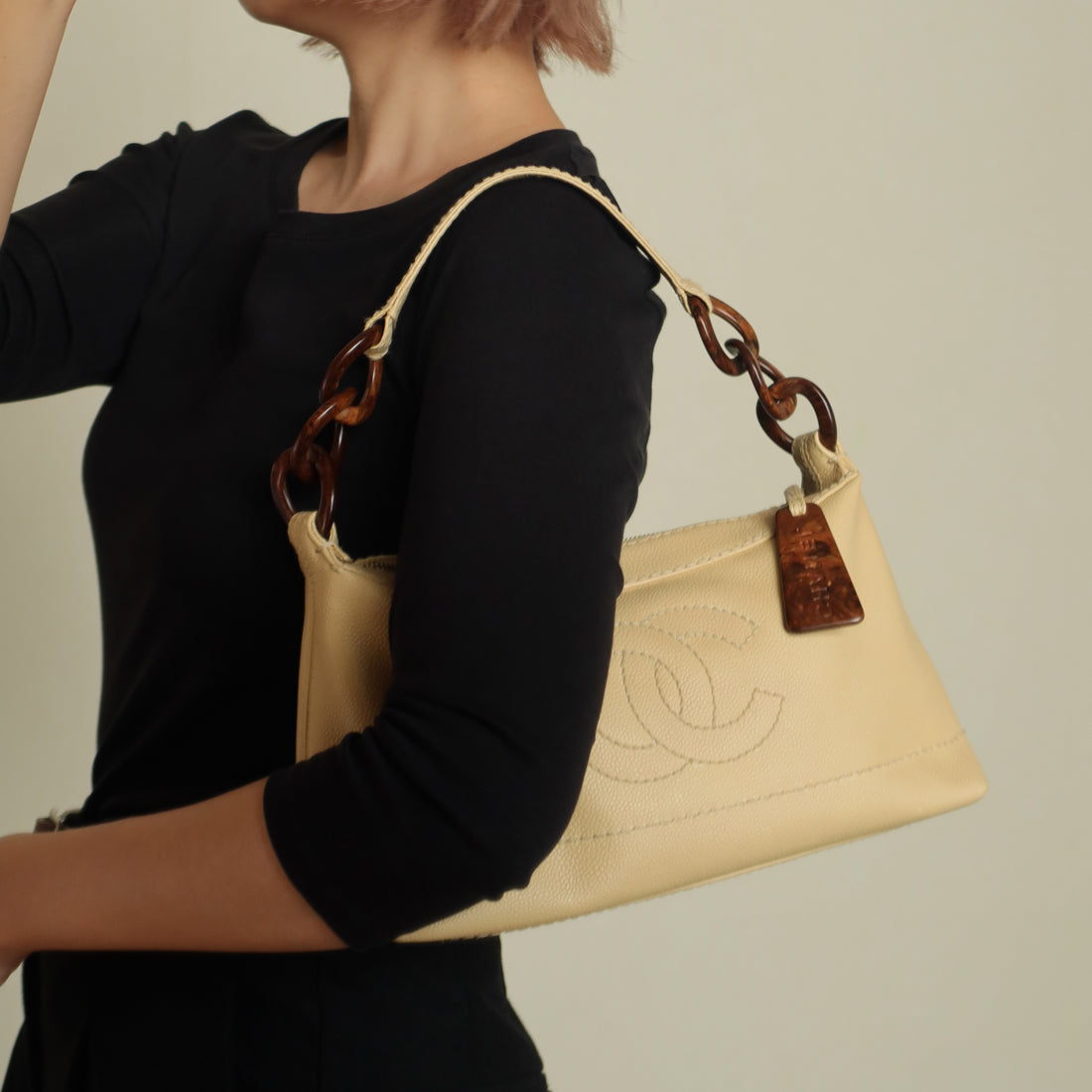 Chanel Vintage Beige Caviar Leather Coco Mark Hobo Shoulder Bag