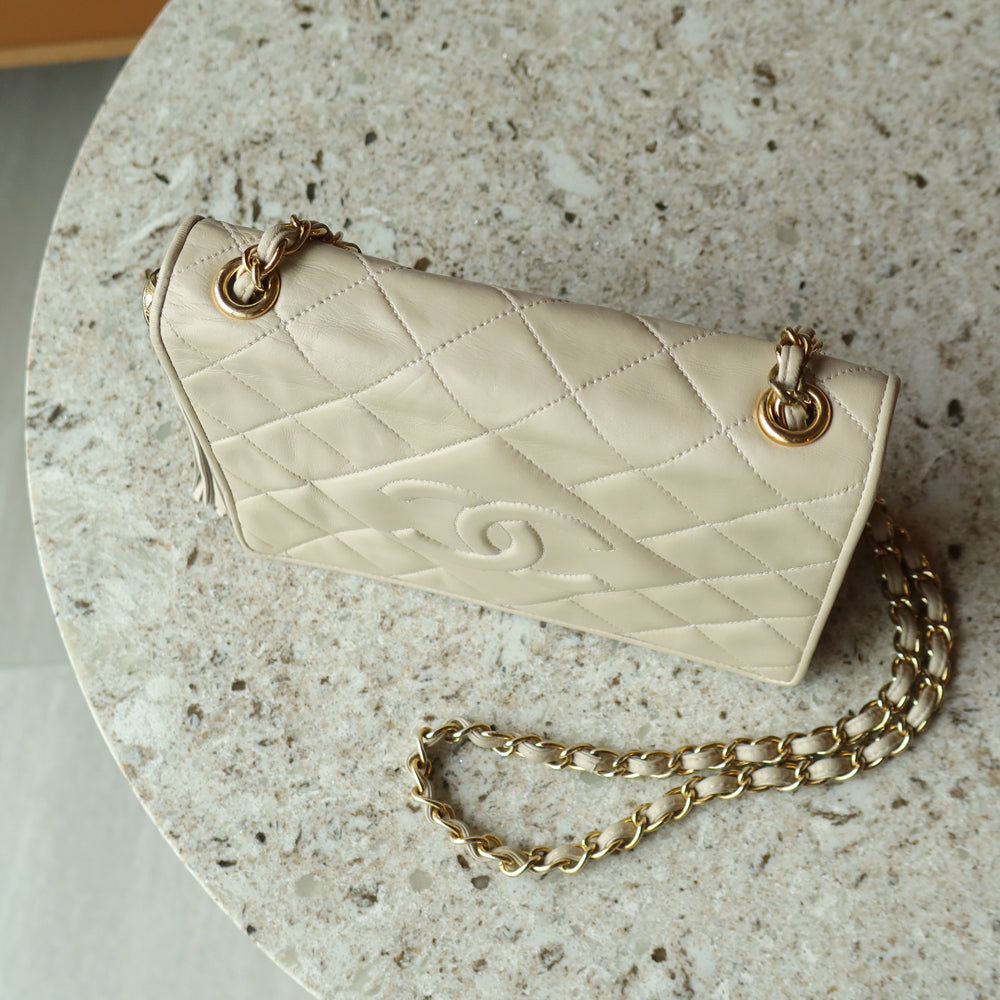 Chanel Vintage Matelasse Quilted Coco mark Light Beige Lambskin Flap Bag