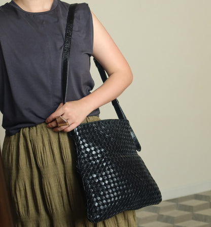 Rare Bottega Veneta Vintage Black Leather Double Intrecciato Weave Shoulder Bag