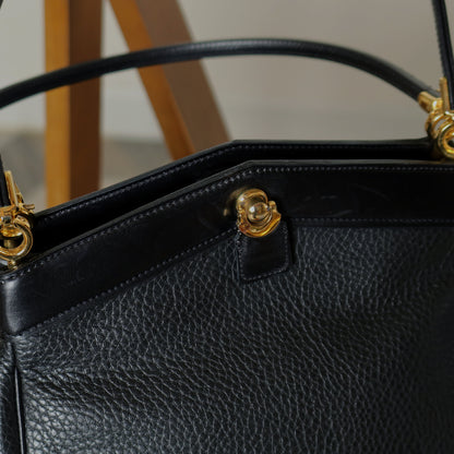 Rare Christian Dior Vintage Black Grained Leather Gold Turn lock 2way Shoulder Bag