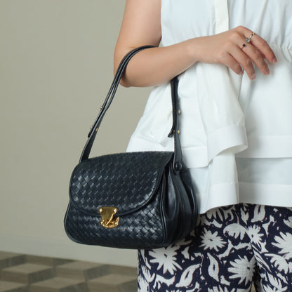 Bottega Veneta Vintage Dark Navy Intrecciato Gold turn lock 2way Shoulder Flap Bag