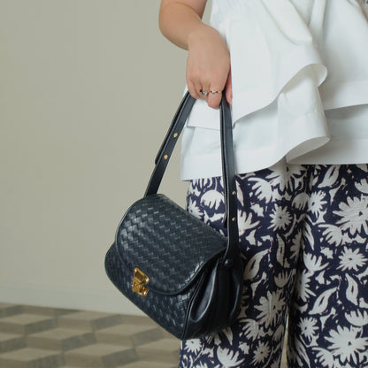 Bottega Veneta Vintage Dark Navy Intrecciato Gold turn lock 2way Shoulder Flap Bag