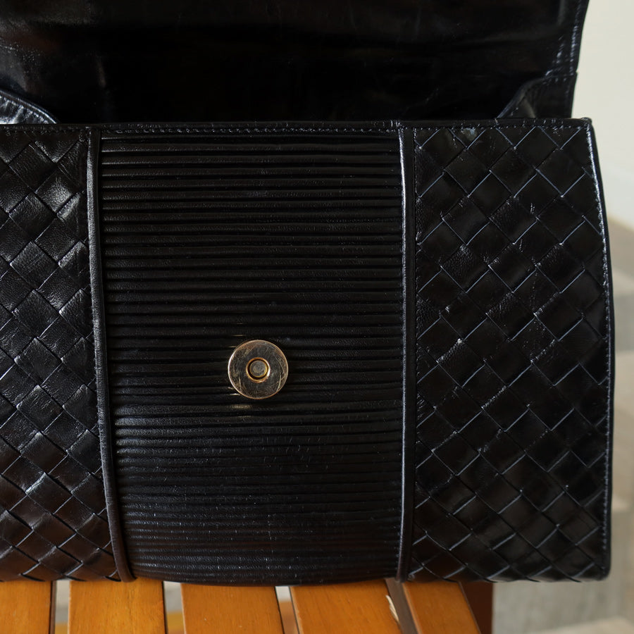 Bottega Veneta Vintage Black Glossy Leather Intrecciato Weave Top Handle Bag