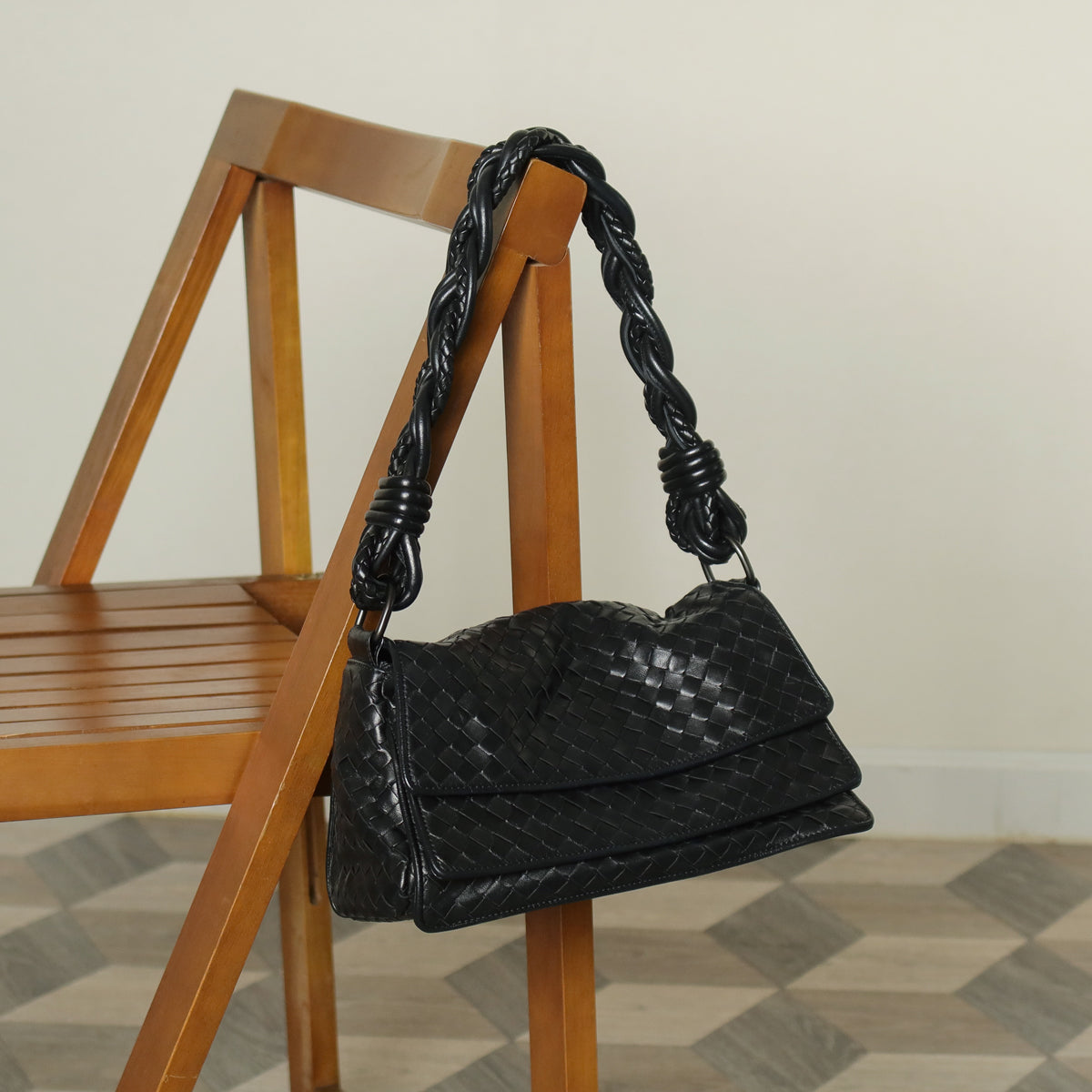 Bottega Veneta Vintage Black Intrecciato Twisted Strap Double Flap Shoulder Bag S
