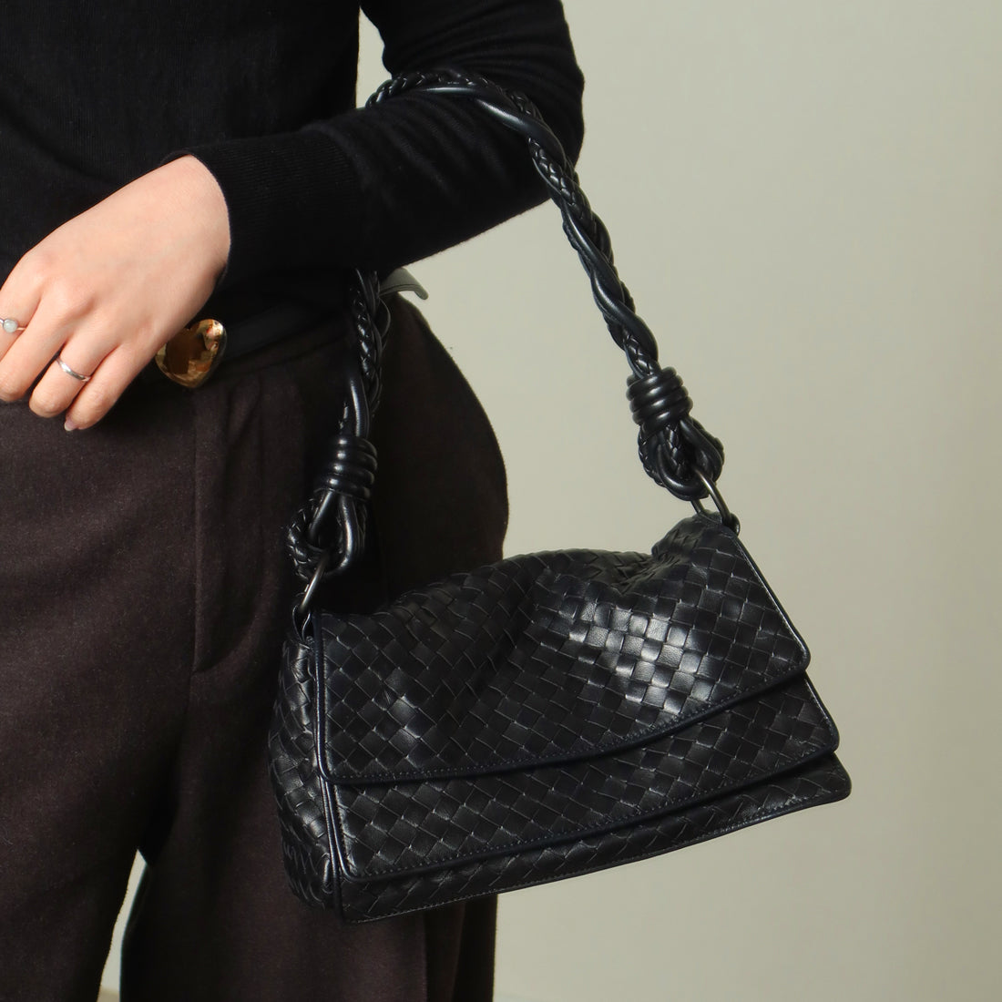 Bottega Veneta Vintage Black Intrecciato Twisted Strap Double Flap Shoulder Bag S