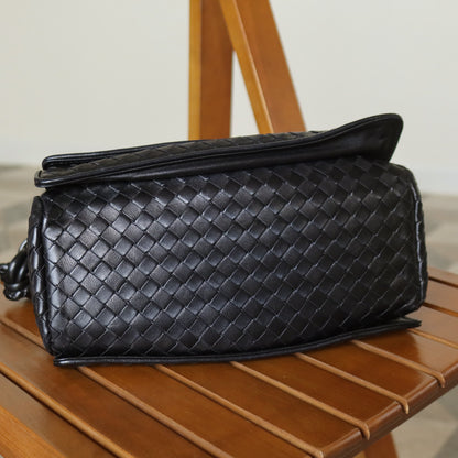 Bottega Veneta Vintage Black Intrecciato Twisted Strap Double Flap Shoulder Bag S