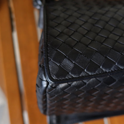 Bottega Veneta Vintage Black Intrecciato Twisted Strap Double Flap Shoulder Bag S