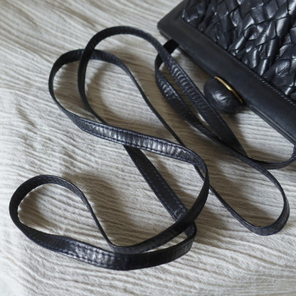 Bottega Veneta Vintage Black Intrecciato Weave Kiss Lock 2way Crossbody Bag