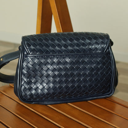 Bottega Veneta Vintage Dark Navy Intrecciato Gold turn lock 2way Shoulder Flap Bag