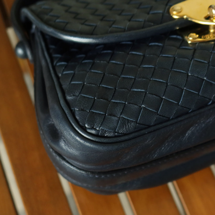 Bottega Veneta Vintage Dark Navy Intrecciato Gold turn lock 2way Shoulder Flap Bag