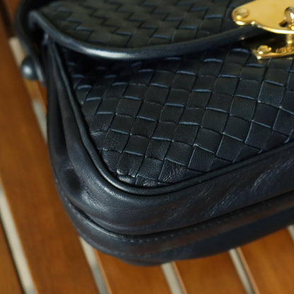 Bottega Veneta Vintage Dark Navy Intrecciato Gold turn lock 2way Shoulder Flap Bag