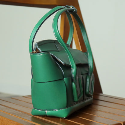 Bottega Veneta Vintage Green Calfskin Maxi Intrecciato Mini Arco 2way Tote Bag