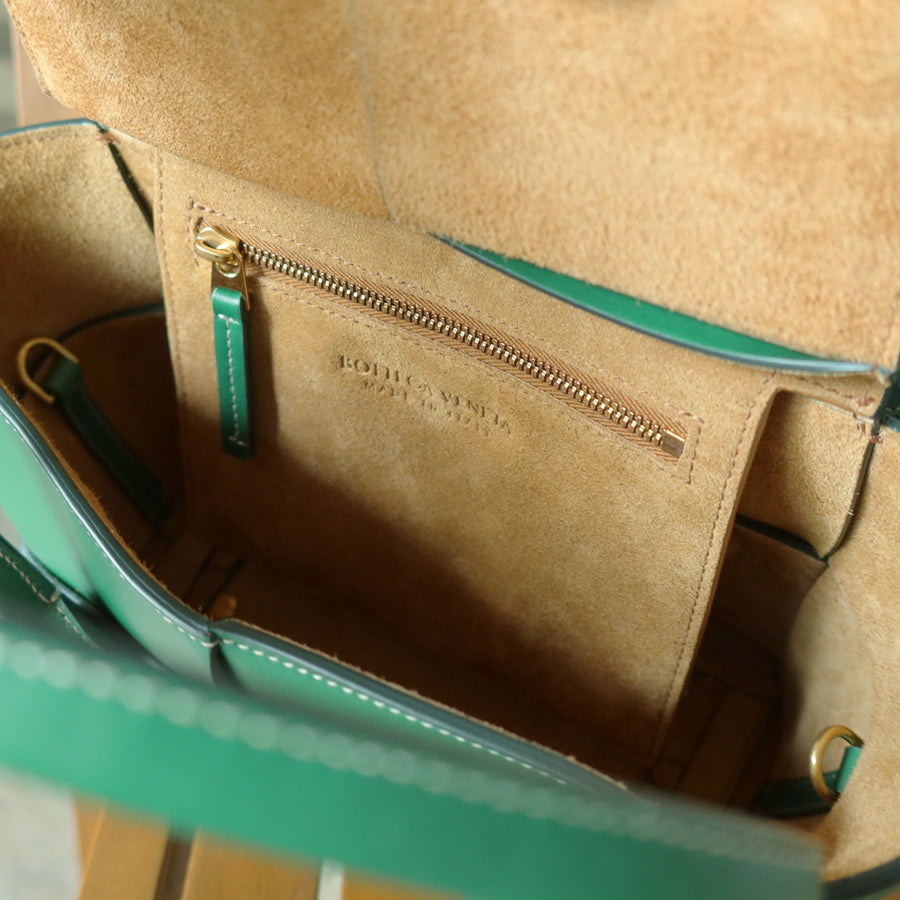 Bottega Veneta Vintage Green Calfskin Maxi Intrecciato Mini Arco 2way Tote Bag